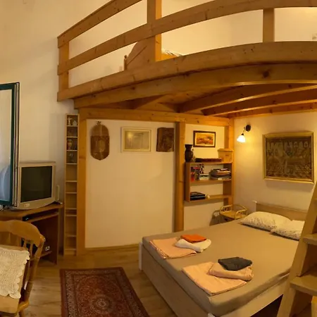 Edit's Place
