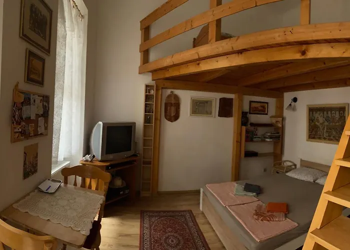 Edit's Place